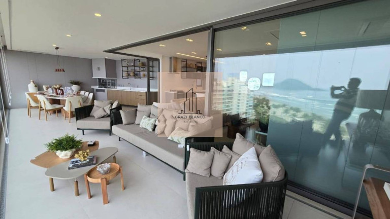 Imagem Apartamento com 4 Quartos à Venda, 202 m² Imagem Apartamento com 4 Quartos à Venda, 202 m²