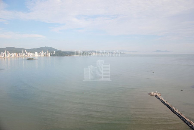 Imagem Cobertura com 6 Quartos à Venda, 490 m² em Centro - Balneário Camboriú Imagem Cobertura com 6 Quartos à Venda, 490 m² em Centro - Balneário Camboriú