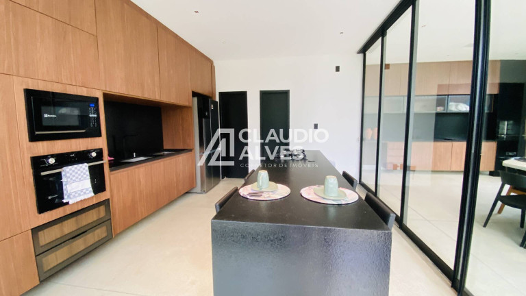 Imagem Casa com 3 Quartos à Venda, 300 m² em Sim - Feira De Santana