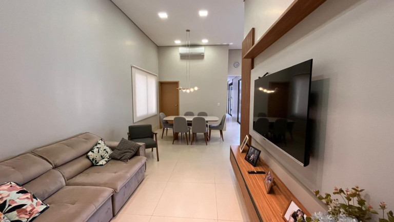 Imagem Casa com 3 Quartos à Venda, 178 m² em Condomínio Belvedere Ii - Cuiabá