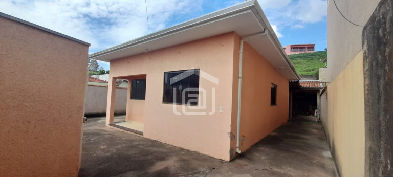 Imagem Casa com 3 Quartos à Venda, 240 m² em Residencial Rezende I - Bandeira Do Sul Imagem Casa com 3 Quartos à Venda, 240 m² em Residencial Rezende I - Bandeira Do Sul