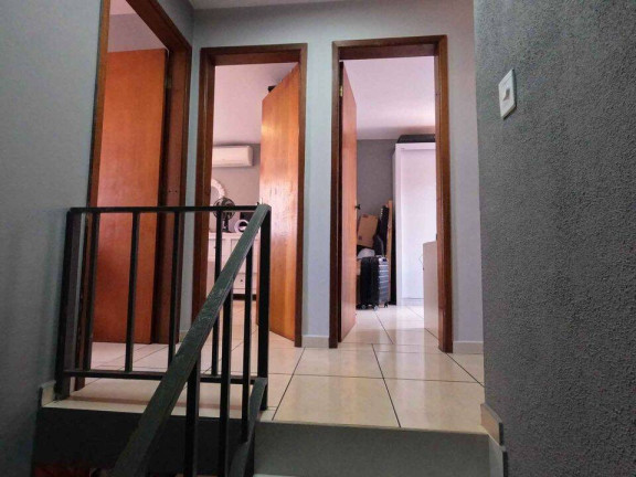 Imagem Sobrado com 3 Quartos à Venda, 77 m² em Cajuru - Curitiba