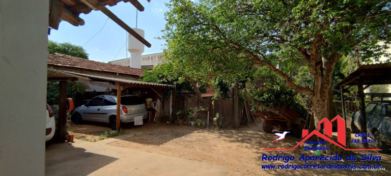 Imagem Casa com 3 Quartos à Venda, 520 m² em Vila Roberto - Birigui