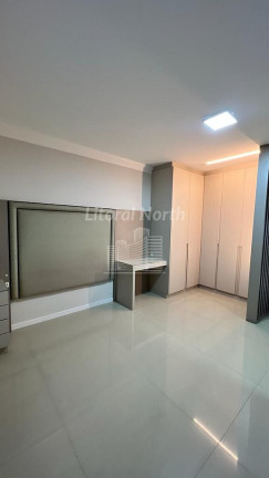 Imagem Apartamento com 3 Quartos à Venda, 122 m² em Centro - Balneário Camboriú Imagem Apartamento com 3 Quartos à Venda, 122 m² em Centro - Balneário Camboriú