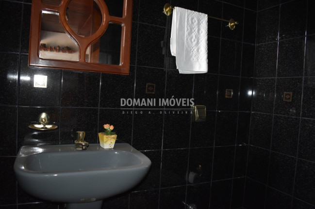 Imagem Imóvel com 3 Quartos à Venda, 142 m² em Região De Capivari - Campos Do Jordão Imagem Imóvel com 3 Quartos à Venda, 142 m² em Região De Capivari - Campos Do Jordão