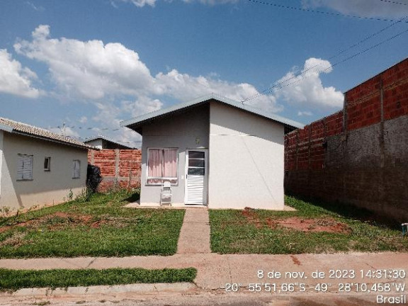 Casa com 1 Quarto à Venda, 200 m² em Centro - Bady Bassitt