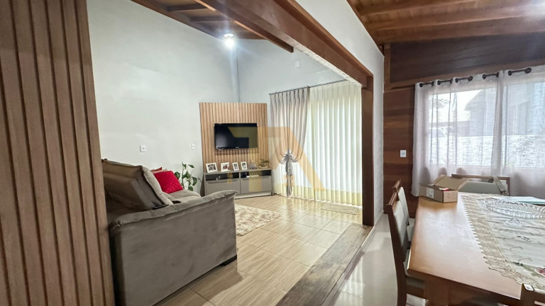 Imagem Imóvel com 5 Quartos à Venda, 170 m² em Campo Duna - Garopaba Imagem Imóvel com 5 Quartos à Venda, 170 m² em Campo Duna - Garopaba