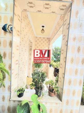 Imagem Casa com 3 Quartos à Venda, 320 m² em Penha Circular - Rio De Janeiro Imagem Casa com 3 Quartos à Venda, 320 m² em Penha Circular - Rio De Janeiro
