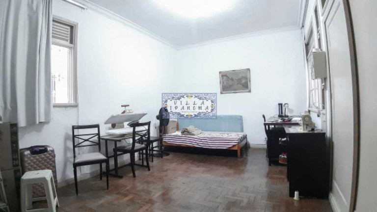 Imagem Imóvel com 4 Quartos à Venda, 240 m² em Ipanema - Rio De Janeiro Imagem Imóvel com 4 Quartos à Venda, 240 m² em Ipanema - Rio De Janeiro