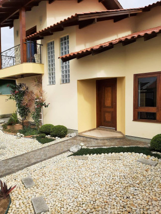 Imagem Sobrado com 3 Quartos à Venda, 590 m² em Centro - Tijucas Imagem Sobrado com 3 Quartos à Venda, 590 m² em Centro - Tijucas