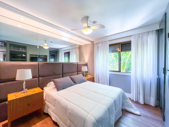 Imagem Apartamento com 3 Quartos à Venda, 183 m² em Petrópolis - Porto Alegre