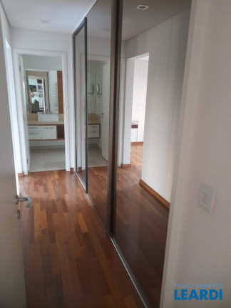 Imagem Apartamento com 3 Quartos à Venda, 167 m² em Campestre - Santo André