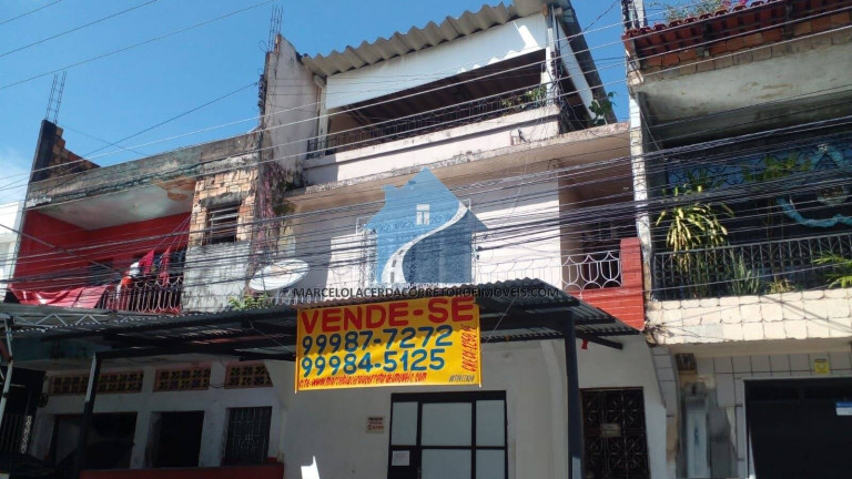 Casa com 3 Quartos à Venda, 200 m² em Centro - Manaus