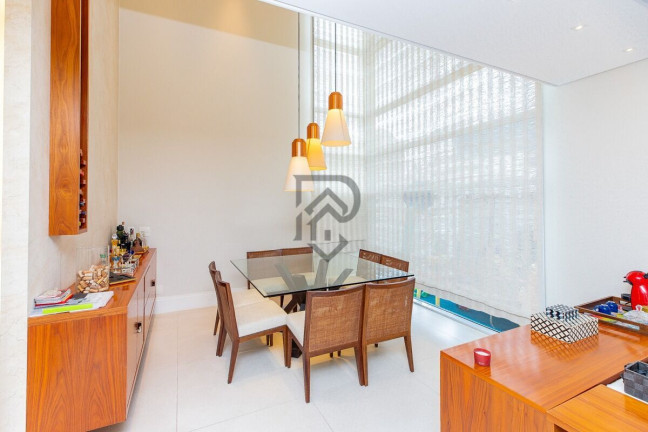 Imagem Apartamento com 3 Quartos à Venda, 240 m² em Vila Mariana - São Paulo