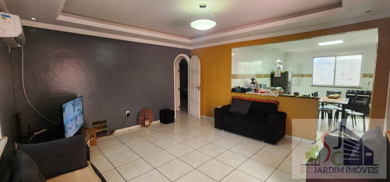 Imagem Casa com 3 Quartos à Venda, 221 m² em Parque 10 De Novembro - Manaus