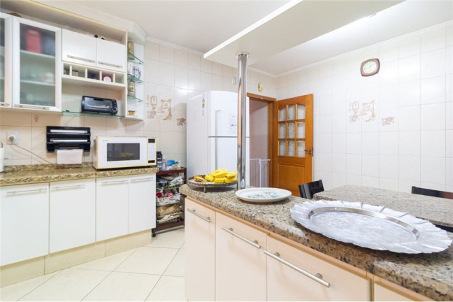 Imagem Casa com 3 Quartos à Venda, 145 m² em Vila Invernada - São Paulo