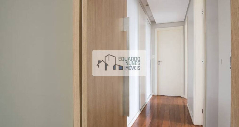 Imagem Apartamento com 4 Quartos à Venda, 227 m² em Belvedere - Belo Horizonte