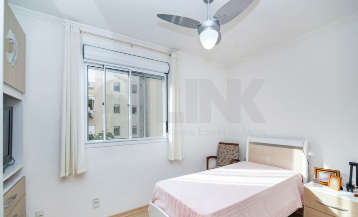 Imagem Apartamento com 3 Quartos à Venda, 68 m² em Jardim Carvalho - Porto Alegre
