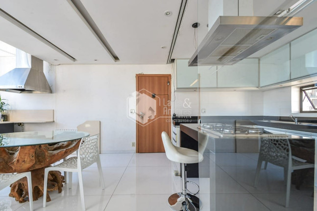 Imagem Imóvel com 1 Quarto à Venda, 73 m² em Moema - São Paulo Imagem Imóvel com 1 Quarto à Venda, 73 m² em Moema - São Paulo