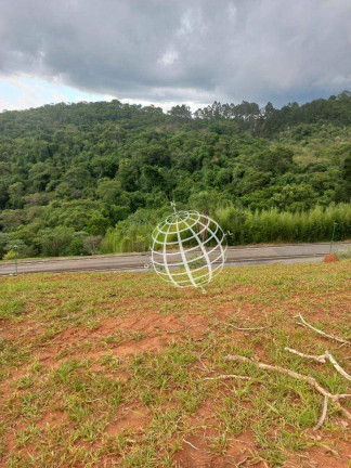 Terreno à Venda, 600 m² em Condominio Quintas Da Boa Vista - Atibaia