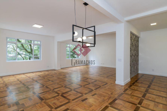 Apartamento com 2 Quartos à Venda, 180 m² em Higienópolis - São Paulo