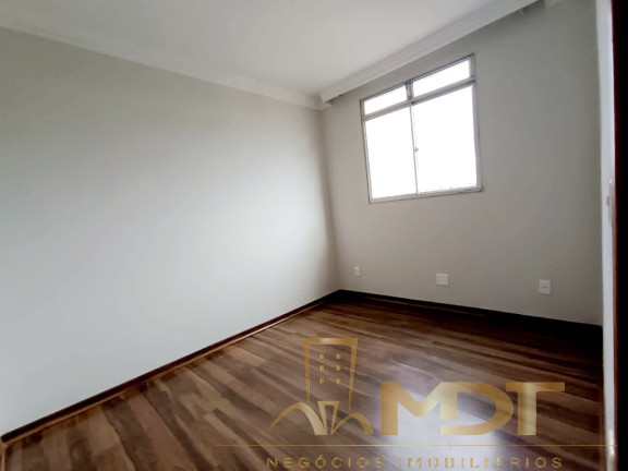 Imagem Imóvel com 3 Quartos à Venda, 120 m² em Parque São Pedro (venda Nova) - Belo Horizonte