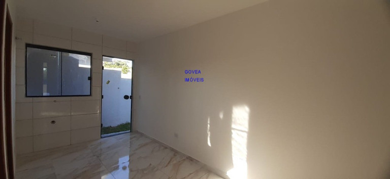Imagem Casa com 2 Quartos à Venda, 39 m² em Campo De Santana - Curitiba Imagem Casa com 2 Quartos à Venda, 39 m² em Campo De Santana - Curitiba