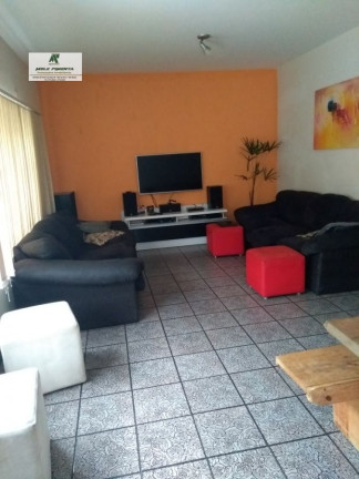 Imagem Casa com 3 Quartos à Venda, 290 m² em Rudge Ramos - São Bernardo Do Campo Imagem Casa com 3 Quartos à Venda, 290 m² em Rudge Ramos - São Bernardo Do Campo