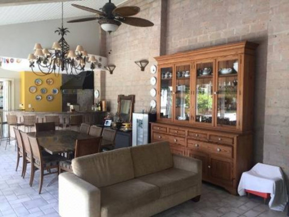 Imagem Casa com 4 Quartos para Temporada, 650 m² em Jardim Novo Mundo - Jundiaí