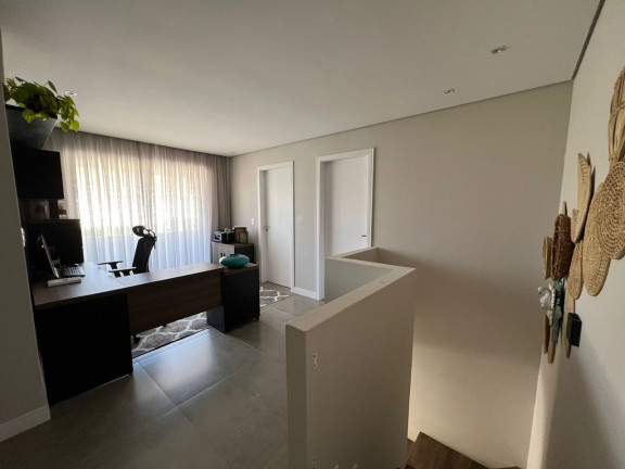 Imagem Sobrado com 4 Quartos à Venda, 190 m² em Enseada Da Pinheira - Palhoça Imagem Sobrado com 4 Quartos à Venda, 190 m² em Enseada Da Pinheira - Palhoça