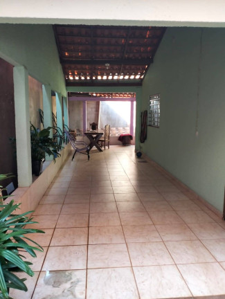 Sobrado com 2 Quartos à Venda, 360 m² em Jardim São José - Goiânia