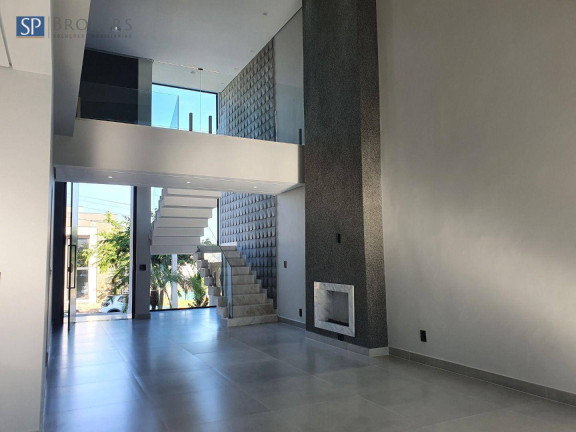 Imagem Casa com 3 Quartos à Venda ou Locação, 285 m² em Swiss Park - Campinas Imagem Casa com 3 Quartos à Venda ou Locação, 285 m² em Swiss Park - Campinas