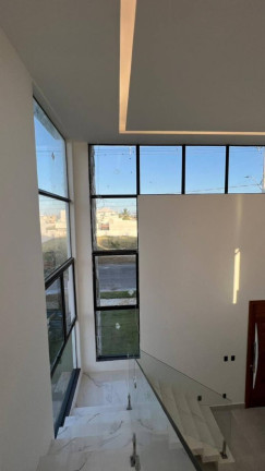 Imagem Casa com 3 Quartos à Venda, 194 m² em Centro - Barra Dos Coqueiros Imagem Casa com 3 Quartos à Venda, 194 m² em Centro - Barra Dos Coqueiros
