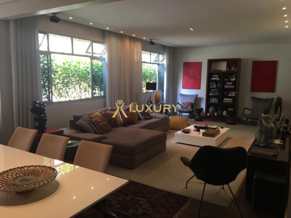 Imagem Imóvel com 3 Quartos à Venda, 161 m² em Lourdes - Belo Horizonte