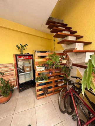 Imagem Sobrado com 4 Quartos à Venda, 241 m² em Vila América - São Paulo Imagem Sobrado com 4 Quartos à Venda, 241 m² em Vila América - São Paulo