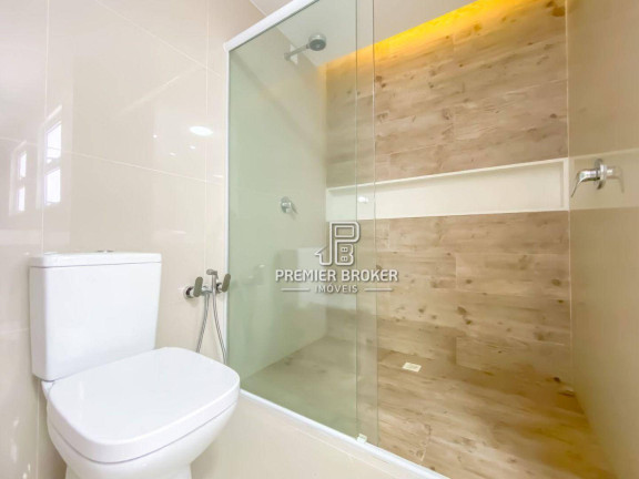Imagem Casa com 4 Quartos à Venda, 320 m² em Alto - Teresópolis Imagem Casa com 4 Quartos à Venda, 320 m² em Alto - Teresópolis
