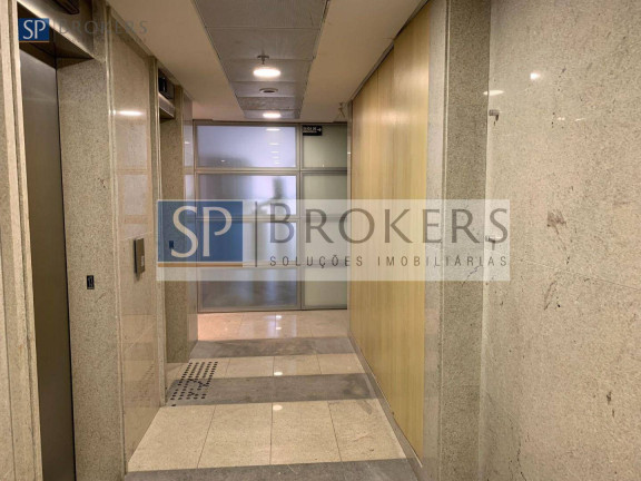 Imagem Sala Comercial à Venda ou Locação, 225 m² em Itaim Bibi - São Paulo Imagem Sala Comercial à Venda ou Locação, 225 m² em Itaim Bibi - São Paulo