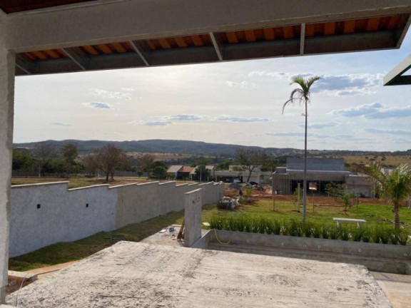Casa de Condomínio com 4 Quartos à Venda, 1.222 m² em Zona Rural - Hidrolândia