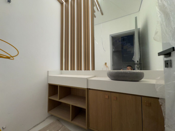 Imagem Sobrado com 4 Quartos à Venda, 310 m² em Aruã Brisas - Mogi Das Cruzes Imagem Sobrado com 4 Quartos à Venda, 310 m² em Aruã Brisas - Mogi Das Cruzes