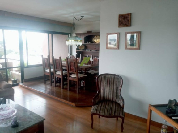 Imagem Apartamento com 4 Quartos à Venda, 157 m²