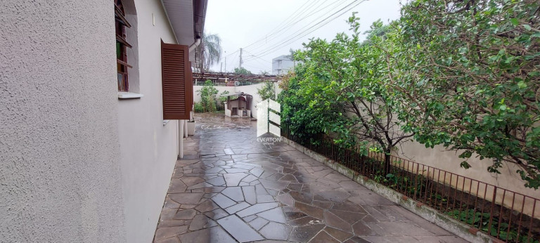 Imagem Casa com 3 Quartos à Venda, 188 m² em Noal - Santa Maria