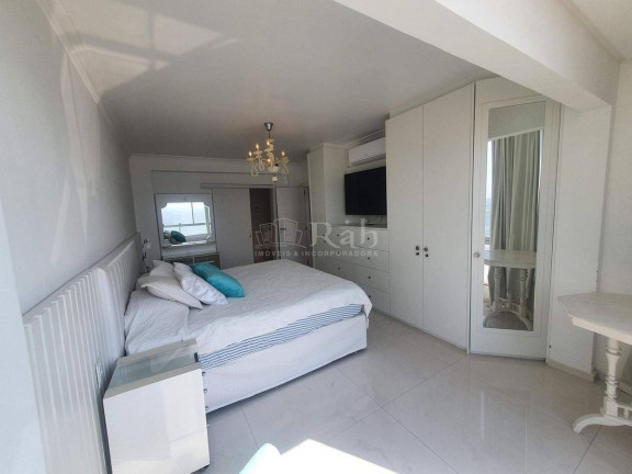 Imagem Apartamento com 3 Quartos à Venda, 206 m² em Centro - Balneário Camboriú Imagem Apartamento com 3 Quartos à Venda, 206 m² em Centro - Balneário Camboriú