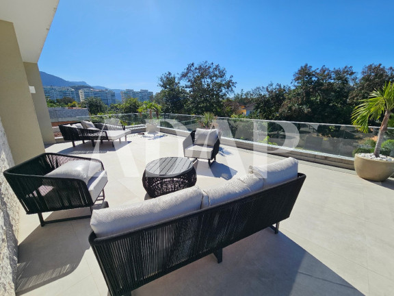 Imagem Casa com 6 Quartos à Venda, 1.100 m² em Barra Da Tijuca - Rio De Janeiro Imagem Casa com 6 Quartos à Venda, 1.100 m² em Barra Da Tijuca - Rio De Janeiro