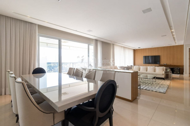 Imagem Apartamento com 4 Quartos à Venda, 405 m² em Moema - São Paulo