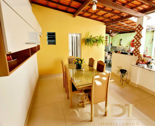Casa com 2 Quartos à Venda, 85 m² em Santa Mônica - Belo Horizonte