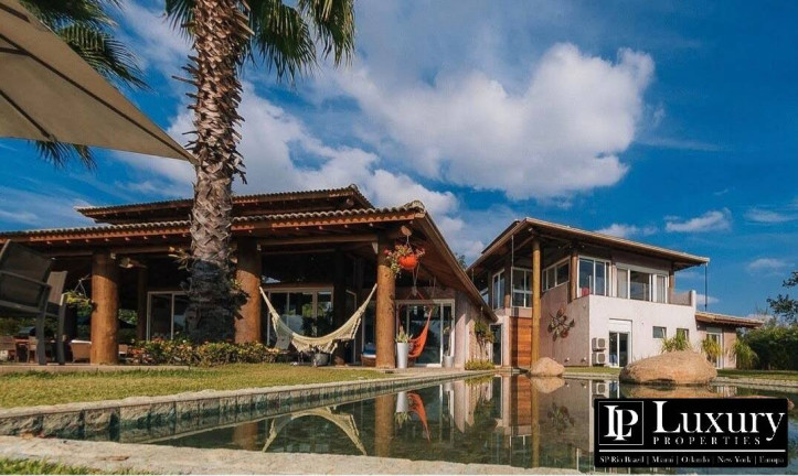 Imagem Casa de Condomínio com 5 Quartos à Venda,  em Tanque - Atibaia