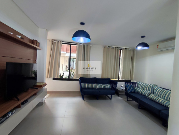 Imagem Casa com 3 Quartos à Venda, 270 m² em Camburi - São Sebastião Imagem Casa com 3 Quartos à Venda, 270 m² em Camburi - São Sebastião