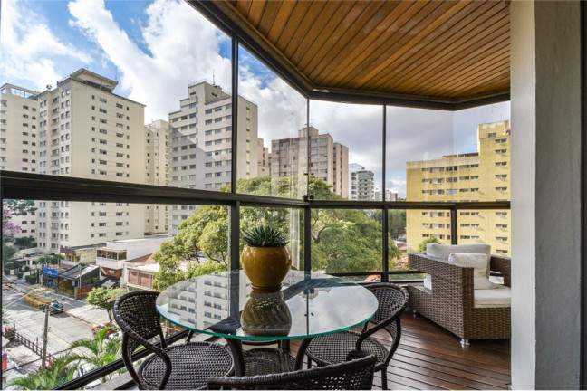 Imagem Apartamento com 3 Quartos à Venda, 193 m² em Moema - São Paulo Imagem Apartamento com 3 Quartos à Venda, 193 m² em Moema - São Paulo