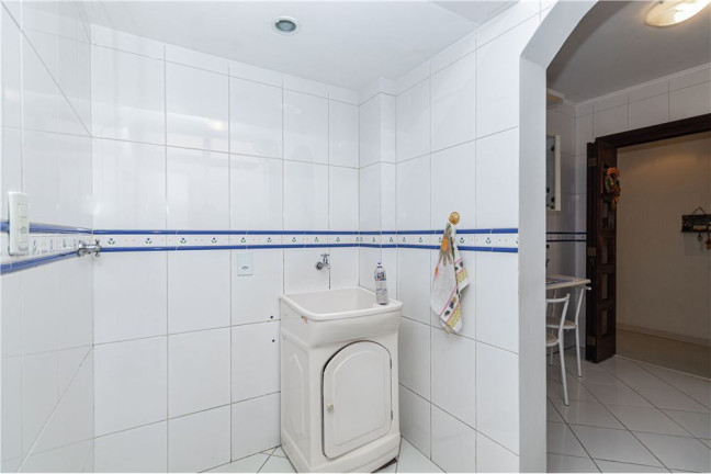 Imagem Apartamento com 3 Quartos à Venda, 83 m² em Menino Deus - Porto Alegre