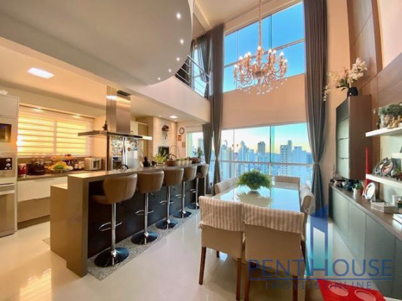 Imagem Apartamento com 4 Quartos à Venda, 213 m² em Centro - Balneário Camboriú Imagem Apartamento com 4 Quartos à Venda, 213 m² em Centro - Balneário Camboriú